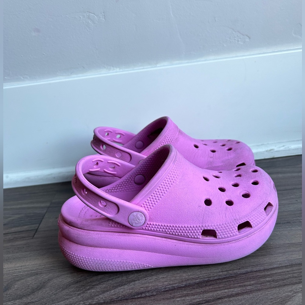 Kids platform Crocs